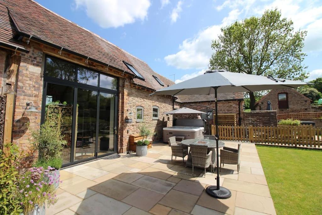Ferienwohnung The Cart House - Beautiful Contemporary Barn - Hot Tub Bridgnorth Exterior foto