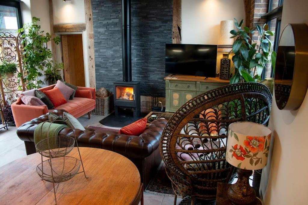 Ferienwohnung The Cart House - Beautiful Contemporary Barn - Hot Tub Bridgnorth Exterior foto